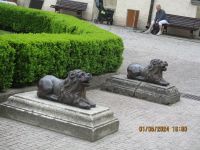 Slovensko - obec Modra a hrad Červený Kameň